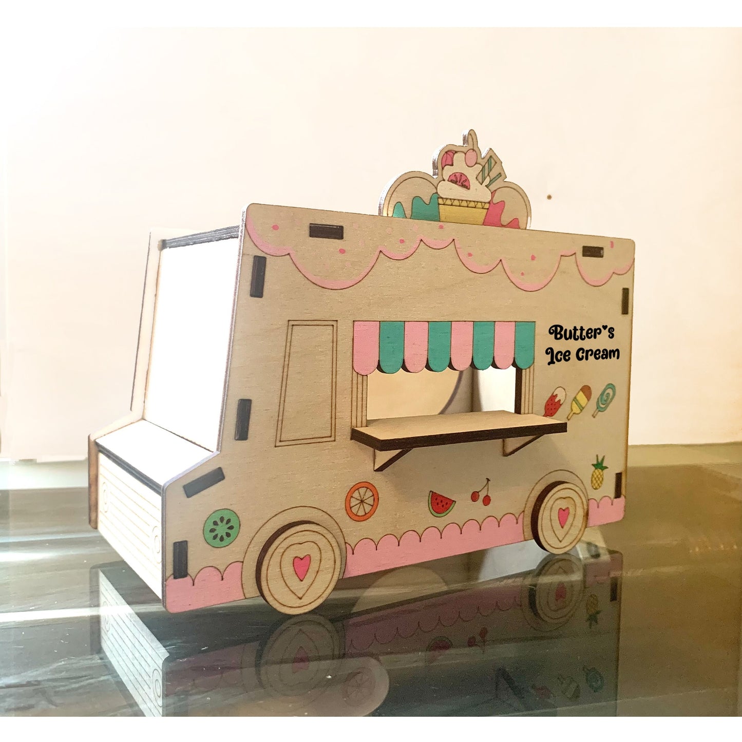 Custom Hamster Hideout/ Hamster Ice-cream Truck/ Hamster fairy tale/ Hamster cage decor/ Hamster house/ Cage accessory